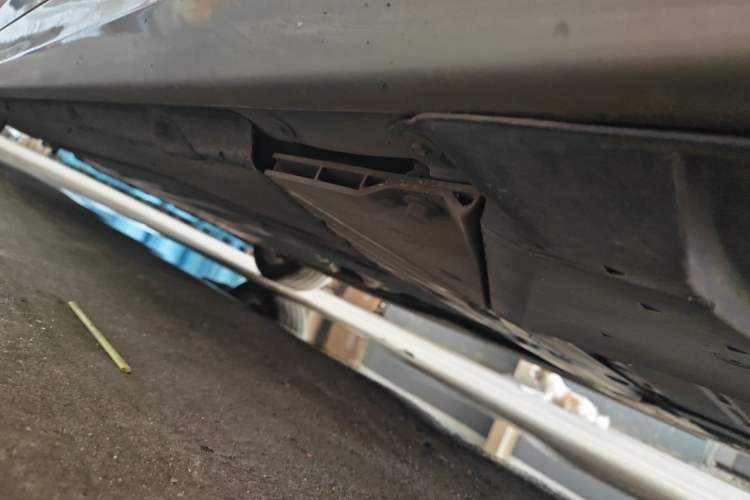Used BMW 5 Series New Energy 2020 530Le Luxury Package Chassis Rear Left