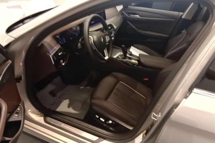 Used BMW 5 Series New Energy 2020 Mileage Upgrade Version 530Le Pioneer Edition Driver Seat