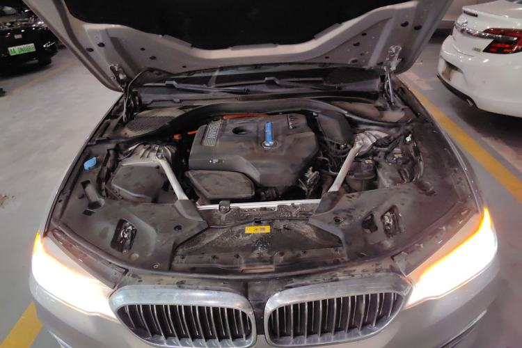 Used BMW 5 Series New Energy 2020 Mileage Upgrade Version 530Le Pioneer Edition Engine Bay