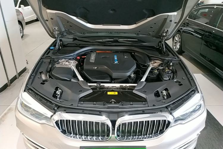Used BMW 5 Series New Energy 2020 530Le Luxury Package Engine Bay