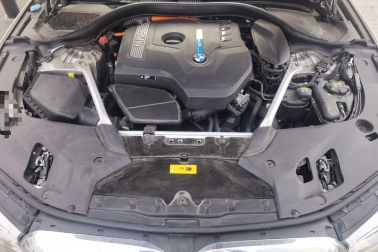 Used BMW 5 Series New Energy 2020 Mileage Upgrade Version 530Le Pioneer Edition Engine Bay
