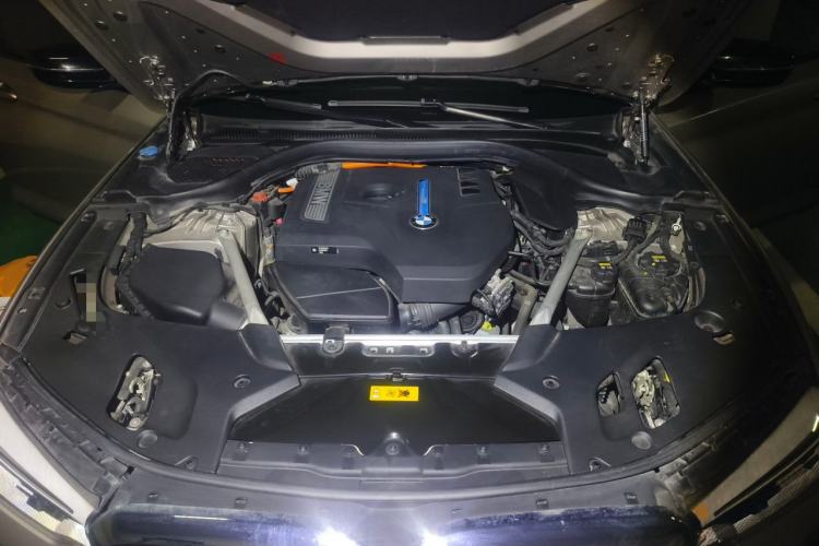 Used BMW 5 Series New Energy 2020 530Le Luxury Package Engine Bay