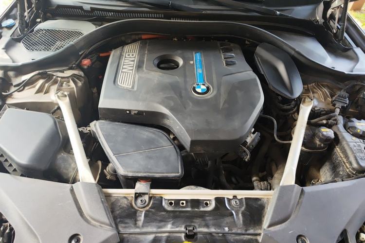 Used BMW 5 Series New Energy 2020 Mileage Upgrade Version 530Le Pioneer Edition Engine Bay