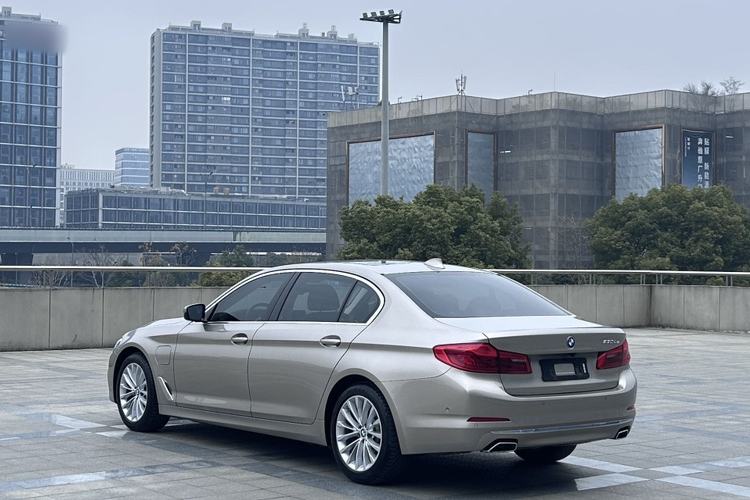 Used BMW 5 Series New Energy 2020 Mileage Upgrade Version 530Le Luxury Package Exterior 1