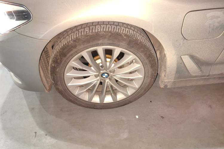 Used BMW 5 Series New Energy 2020 Mileage Upgrade Version 530Le Pioneer Edition Exterior 3
