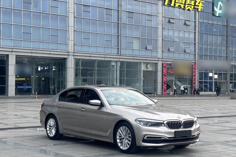 Used BMW 5 Series New Energy 2020 Mileage Upgrade Version 530Le Luxury Package Exterior 5