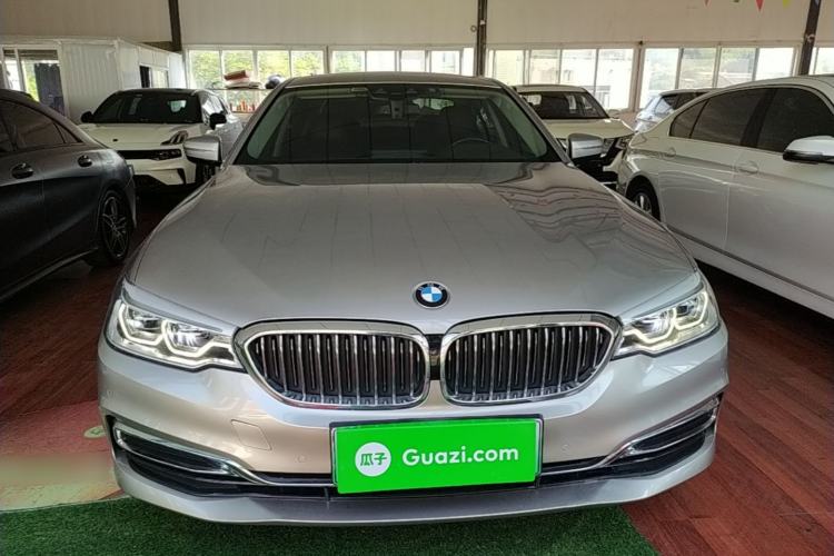 Used BMW 5 Series New Energy 2020 Mileage Upgrade Version 530Le Luxury Package Front