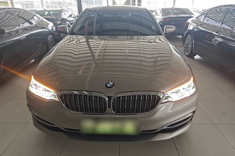 Used BMW 5 Series New Energy 2020 530Le Luxury Package Front