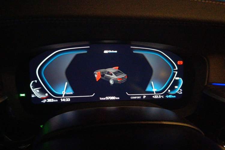 Used BMW 5 Series New Energy 2020 Mileage Upgrade Version 530Le Pioneer Edition Instrument Cluster