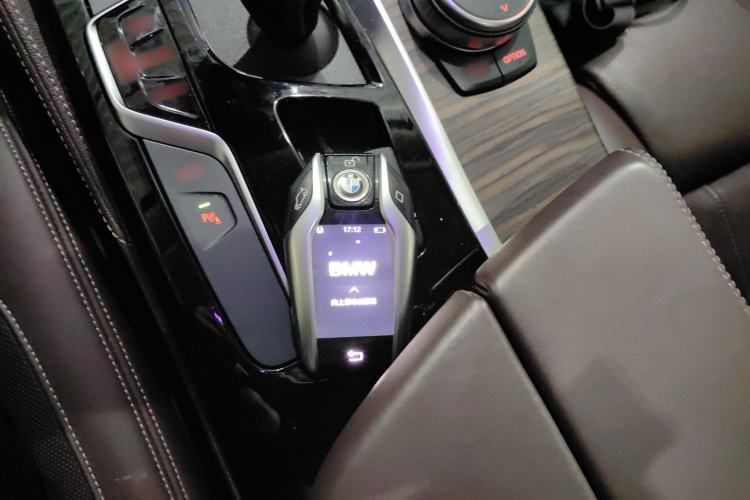 Used BMW 5 Series New Energy 2020 Mileage Upgrade Version 530Le Pioneer Edition Interior 1