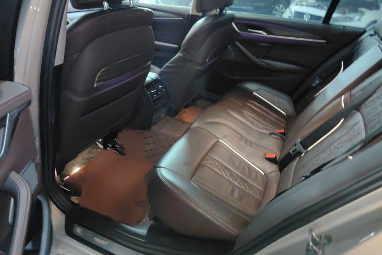 Used BMW 5 Series New Energy 2020 Mileage Upgrade Version 530Le Pioneer Edition Interior 4