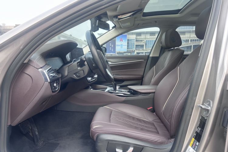 Used BMW 5 Series New Energy 2020 Mileage Upgrade Version 530Le Luxury Package Interior 7