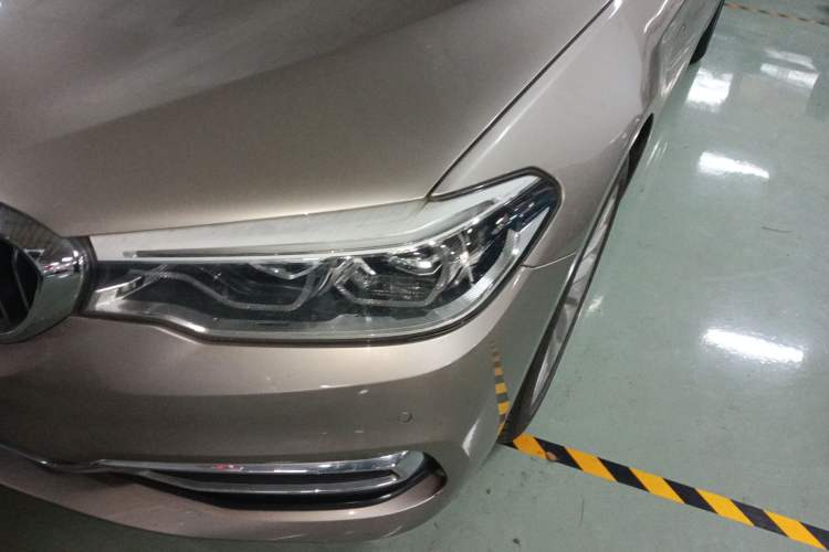 Used BMW 5 Series New Energy 2020 Mileage Upgrade Version 530Le Luxury Package Left Front Headlight