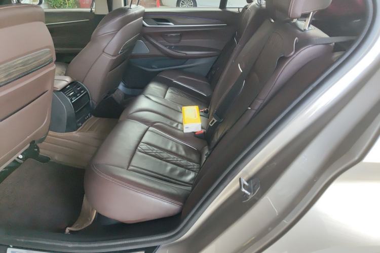 Used BMW 5 Series New Energy 2020 Mileage Upgrade Version 530Le Pioneer Edition Left Rear Seat