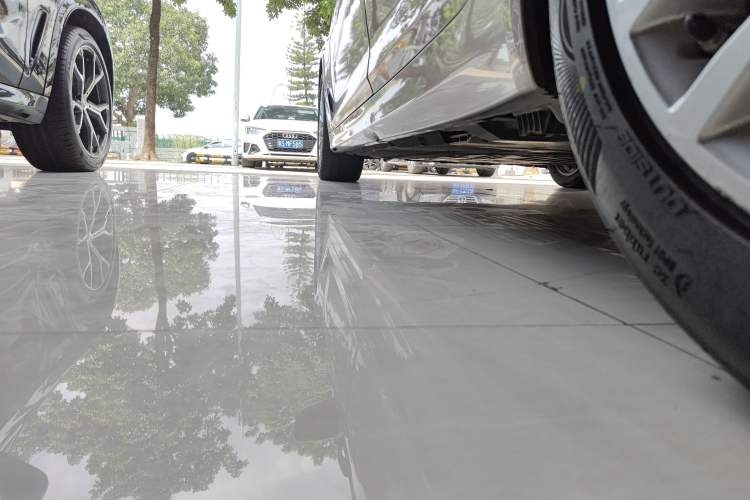 Used BMW 5 Series New Energy 2020 530Le Luxury Package Left Side Sill