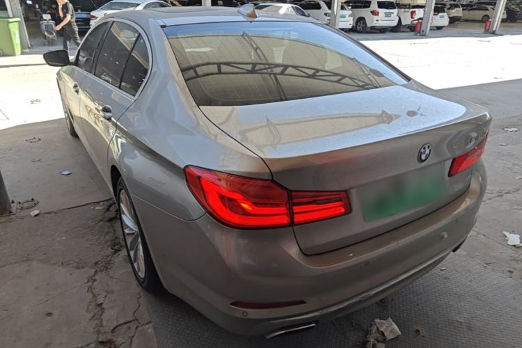 Used BMW 5 Series New Energy 2020 Mileage Upgrade Version 530Le Luxury Package Rear Left 45 Deg