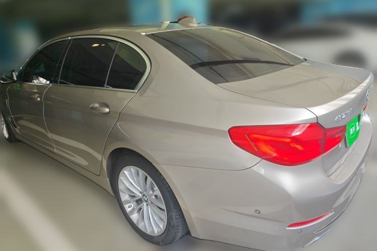 Used BMW 5 Series New Energy 2020 Mileage Upgrade Version 530Le Luxury Package Rear Left 45 Deg
