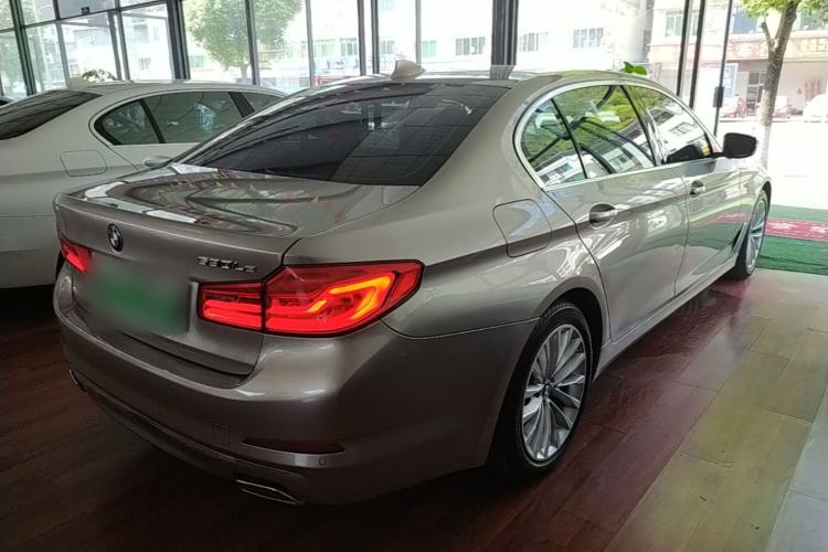 Used BMW 5 Series New Energy 2020 Mileage Upgrade Version 530Le Luxury Package Rear Right 45 Deg