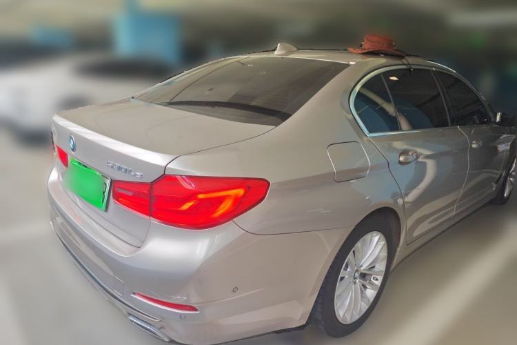 Used BMW 5 Series New Energy 2020 Mileage Upgrade Version 530Le Luxury Package Rear Right 45 Deg