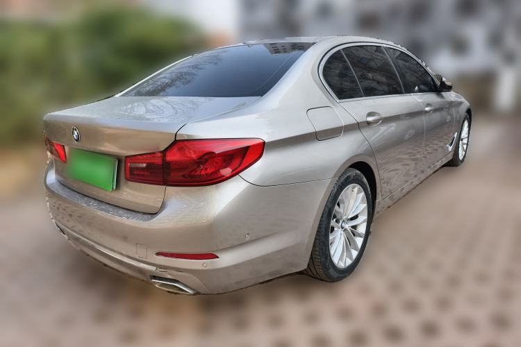 Used BMW 5 Series New Energy 2020 Mileage Upgrade Version 530Le Luxury Package Rear Right 45 Deg
