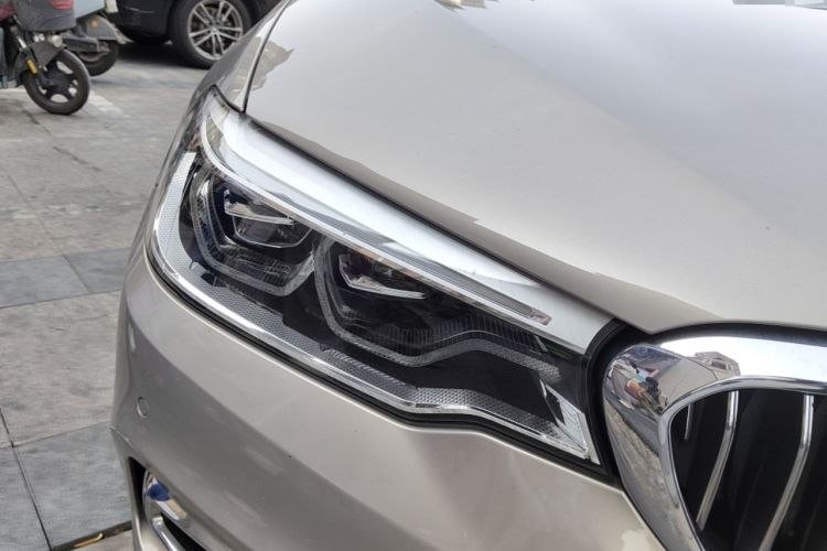 Used BMW 5 Series New Energy 2020 530Le Luxury Package Right Front Headlight