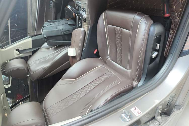 Used BMW 5 Series New Energy 2020 530Le Luxury Package Right Front Seat