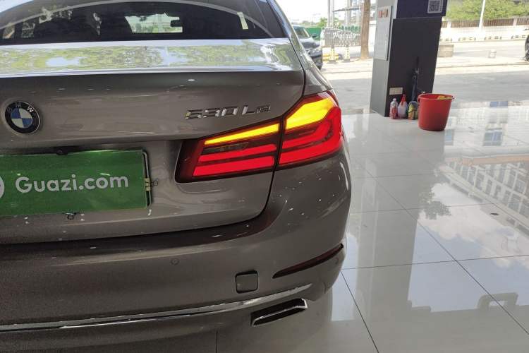 Used BMW 5 Series New Energy 2020 530Le Luxury Package Right Rear Taillight