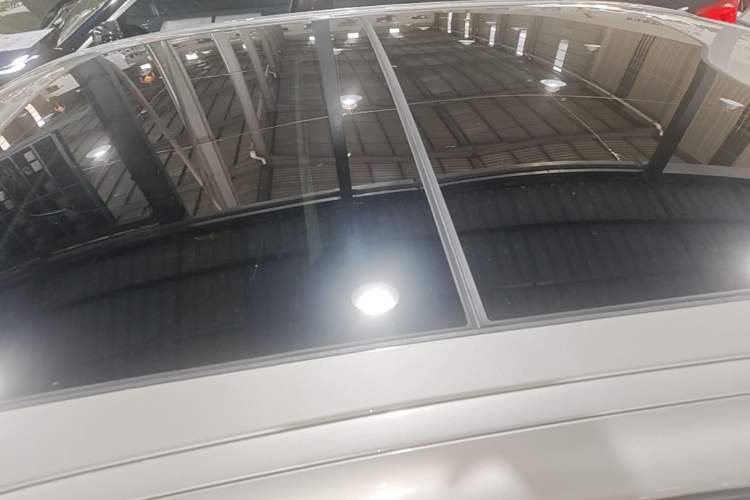 Used BMW 5 Series New Energy 2020 Mileage Upgrade Version 530Le Pioneer Edition Roof