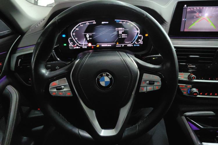 Used BMW 5 Series New Energy 2020 Mileage Upgrade Version 530Le Pioneer Edition Steering Wheel