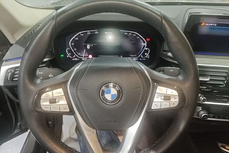 Used BMW 5 Series New Energy 2020 Mileage Upgrade Version 530Le Pioneer Edition Steering Wheel