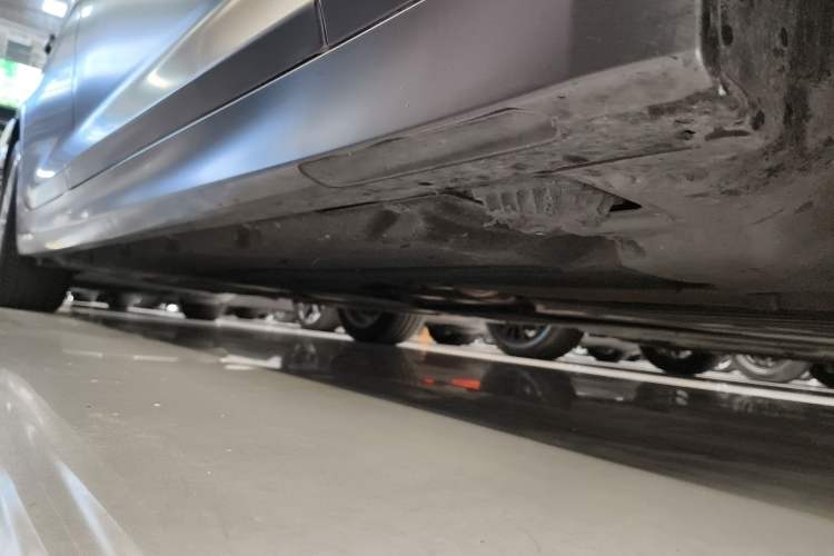 Used BMW 5 Series New Energy 2020 Mileage Upgrade Version 530Le Luxury Package Chassis Front Right
