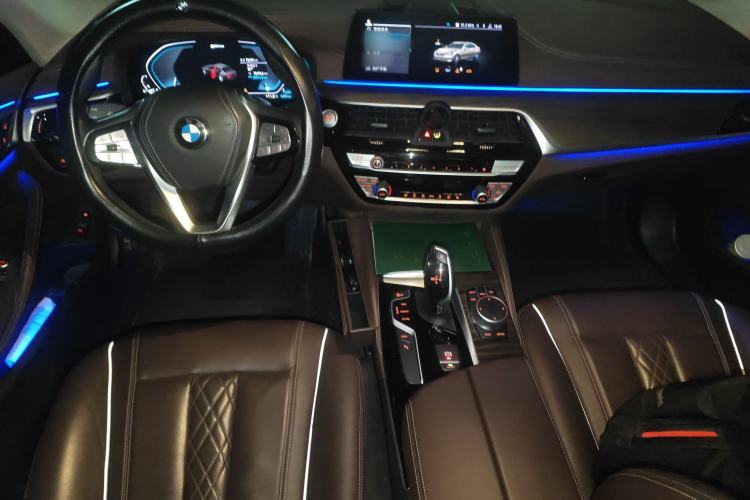 Used BMW 5 Series New Energy 2020 Mileage Upgrade Version 530Le Luxury Package Center Console