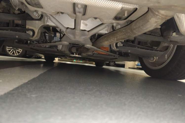Used BMW 5 Series New Energy 2020 530Le Luxury Package Chassis Rear
