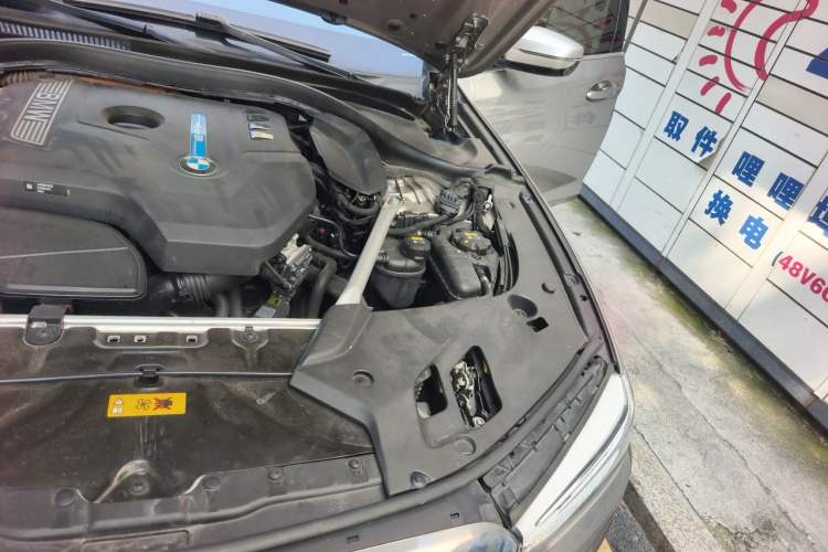 Used BMW 5 Series New Energy 2020 530Le Luxury Package Engine Bay Left