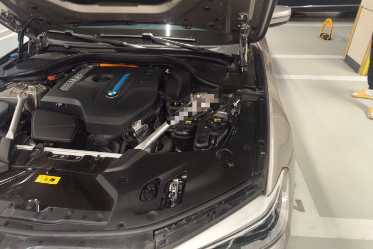 Used BMW 5 Series New Energy 2020 530Le Luxury Package Engine Bay Left
