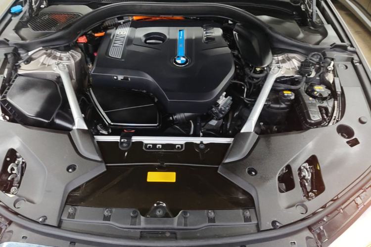 Used BMW 5 Series New Energy 2020 Mileage Upgrade Version 530Le Luxury Package Engine Bay