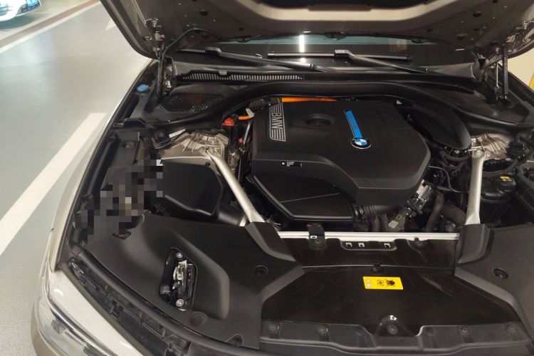 Used BMW 5 Series New Energy 2020 530Le Luxury Package Engine Bay Right