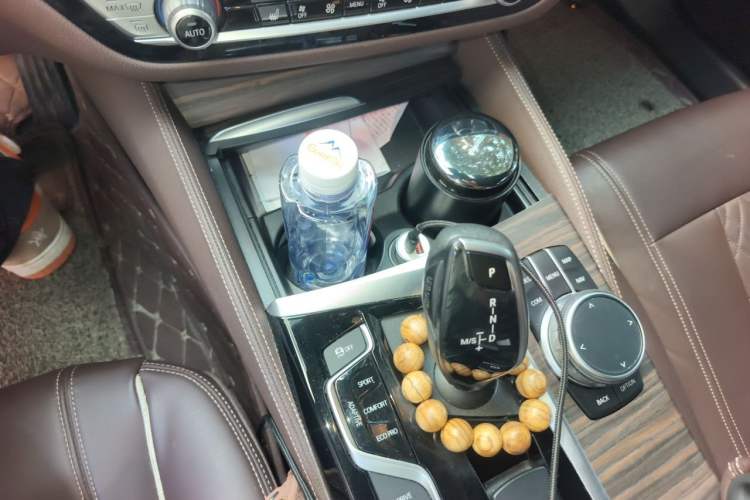Used BMW 5 Series New Energy 2020 530Le Luxury Package Gear Lever