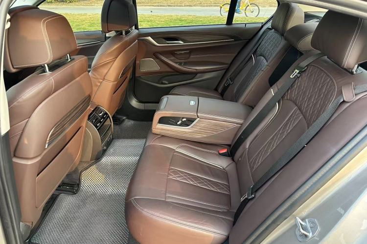 Used BMW 5 Series New Energy 2020 Mileage Upgrade Version 530Le Pioneer Edition Interior 2