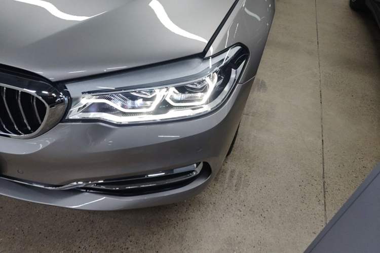 Used BMW 5 Series New Energy 2020 Mileage Upgrade Version 530Le Luxury Package Left Front Headlight