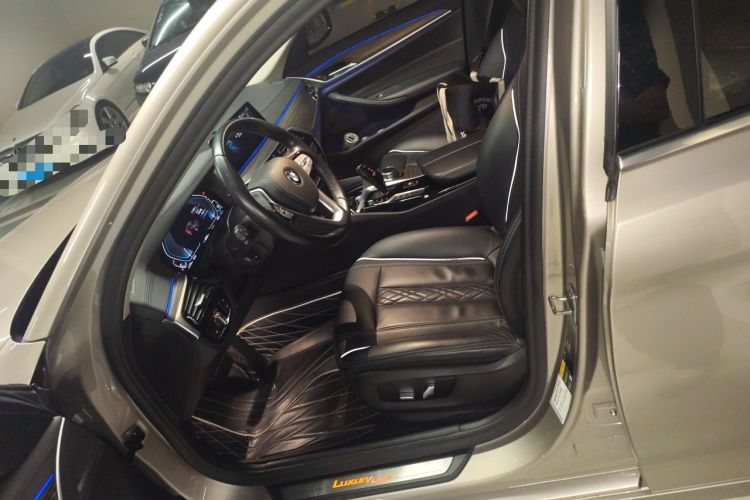 Used BMW 5 Series New Energy 2020 530Le Luxury Package Left Front Seat