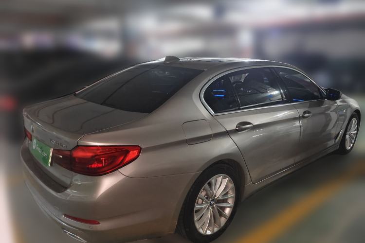 Used BMW 5 Series New Energy 2020 Mileage Upgrade Version 530Le Luxury Package Rear Right 45 Deg