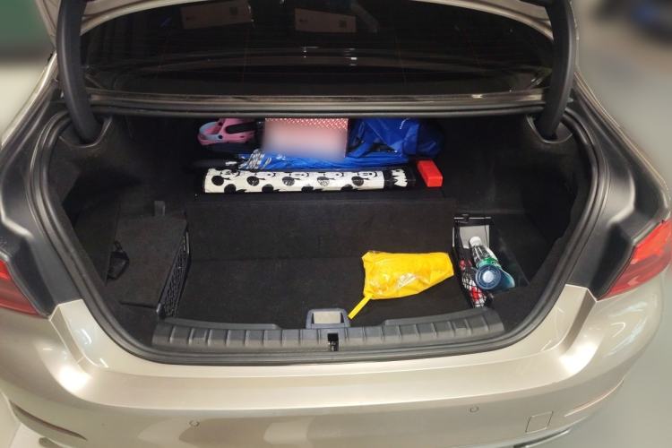 Used BMW 5 Series New Energy 2020 530Le Luxury Package Trunk