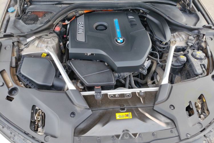 Used BMW 5 Series New Energy 2020 Mileage Upgrade Version 530Le Luxury Package Engine Bay