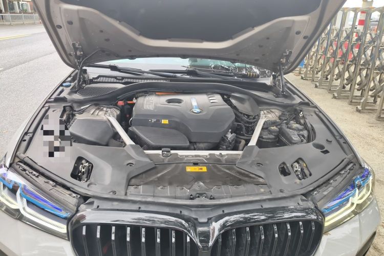 Used BMW 5 Series New Energy 2020 Mileage Upgrade Version 530Le Luxury Package Engine Bay