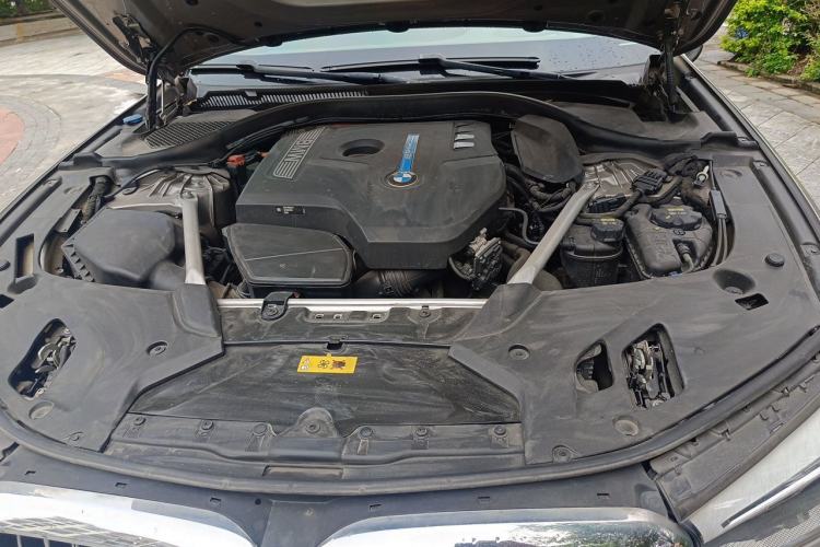 Used BMW 5 Series New Energy 2020 530Le Luxury Package Engine Bay