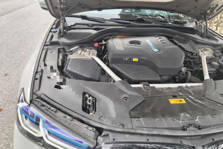 Used BMW 5 Series New Energy 2020 Mileage Upgrade Version 530Le Luxury Package Engine Bay Right