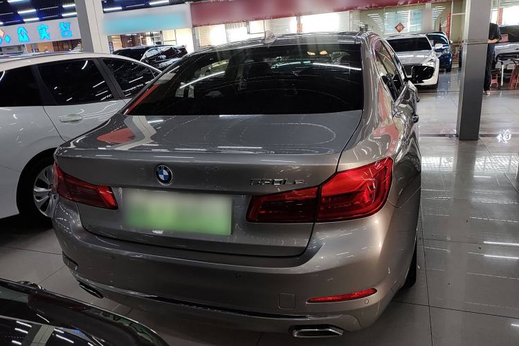 Used BMW 5 Series New Energy 2020 Mileage Upgrade Version 530Le Luxury Package Exterior 4