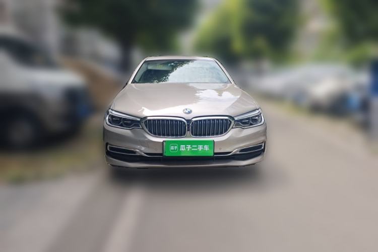 Used BMW 5 Series New Energy 2020 Mileage Upgrade Version 530Le Luxury Package Front