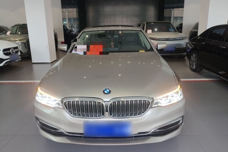 Used BMW 5 Series New Energy 2020 530Le Luxury Package Front